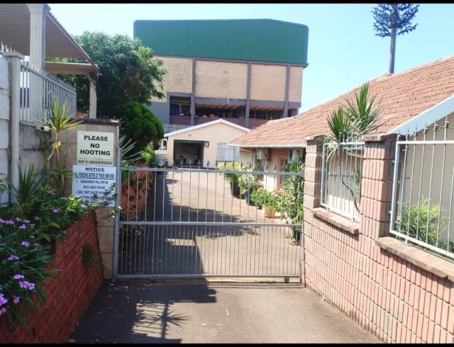M² BED & BREAKFAST FOR SALE IN BLUFF